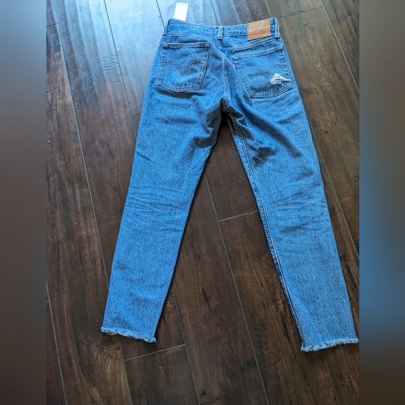 Levi's wedgie jeans, size 25. 100% cotton - Picture 2 of 7
